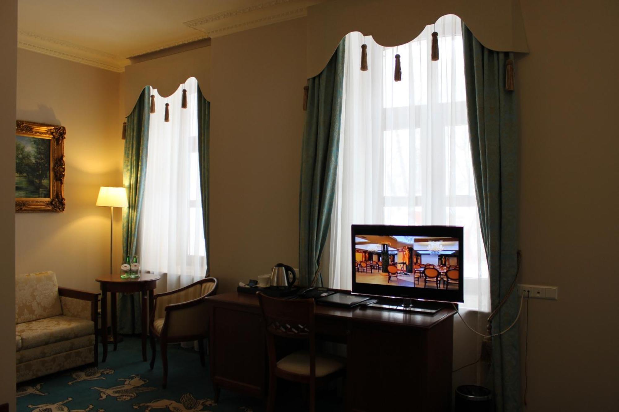 Hotel Koronny Zamość Room photo