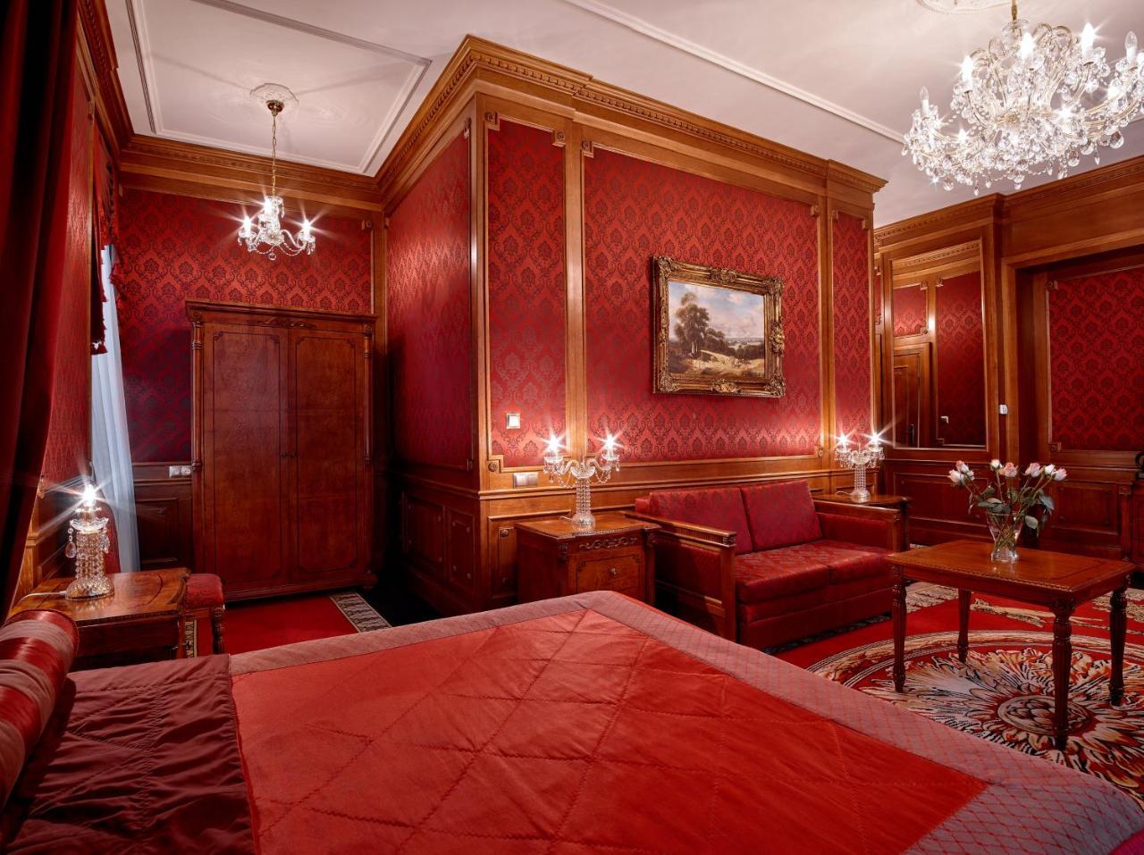 Hotel Koronny Zamość Exterior photo